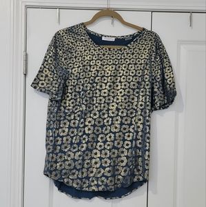 Equipment  size M Blue and gold floral tshirt